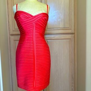 Dress 10 BCBG MAxazria Mannequin is a 6